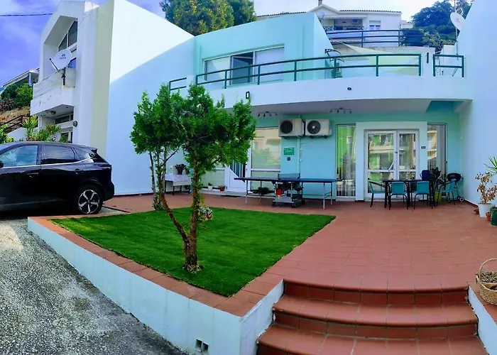 Grace : Garden And Terrace House