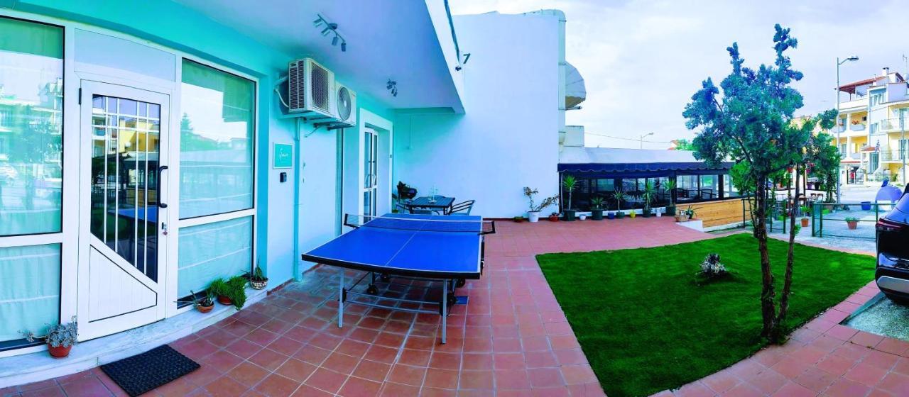 Grace : Garden And Terrace House *